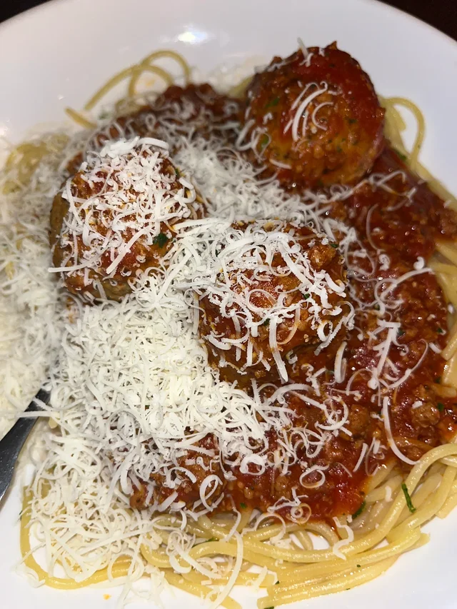 A delicious-looking dish from Olive Garden - photo 10